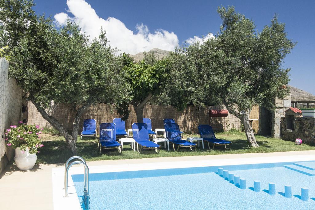 Olive Tree Kalivianí Exterior foto